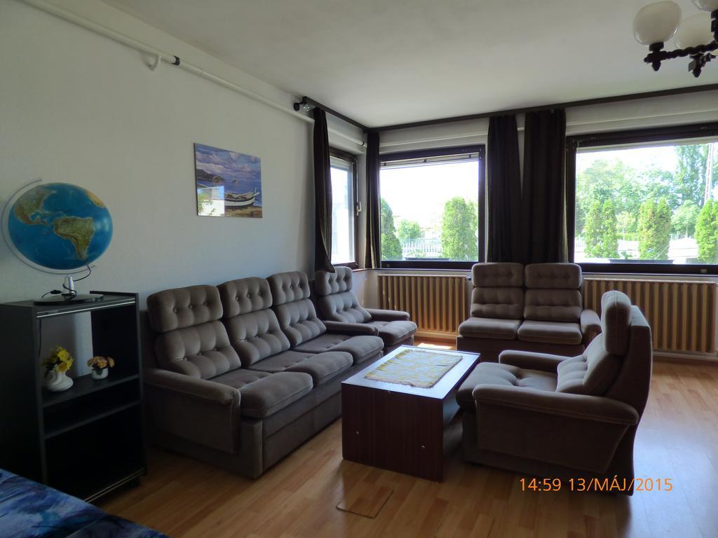 Fabian Apartman-Haz Сантод Номер фото